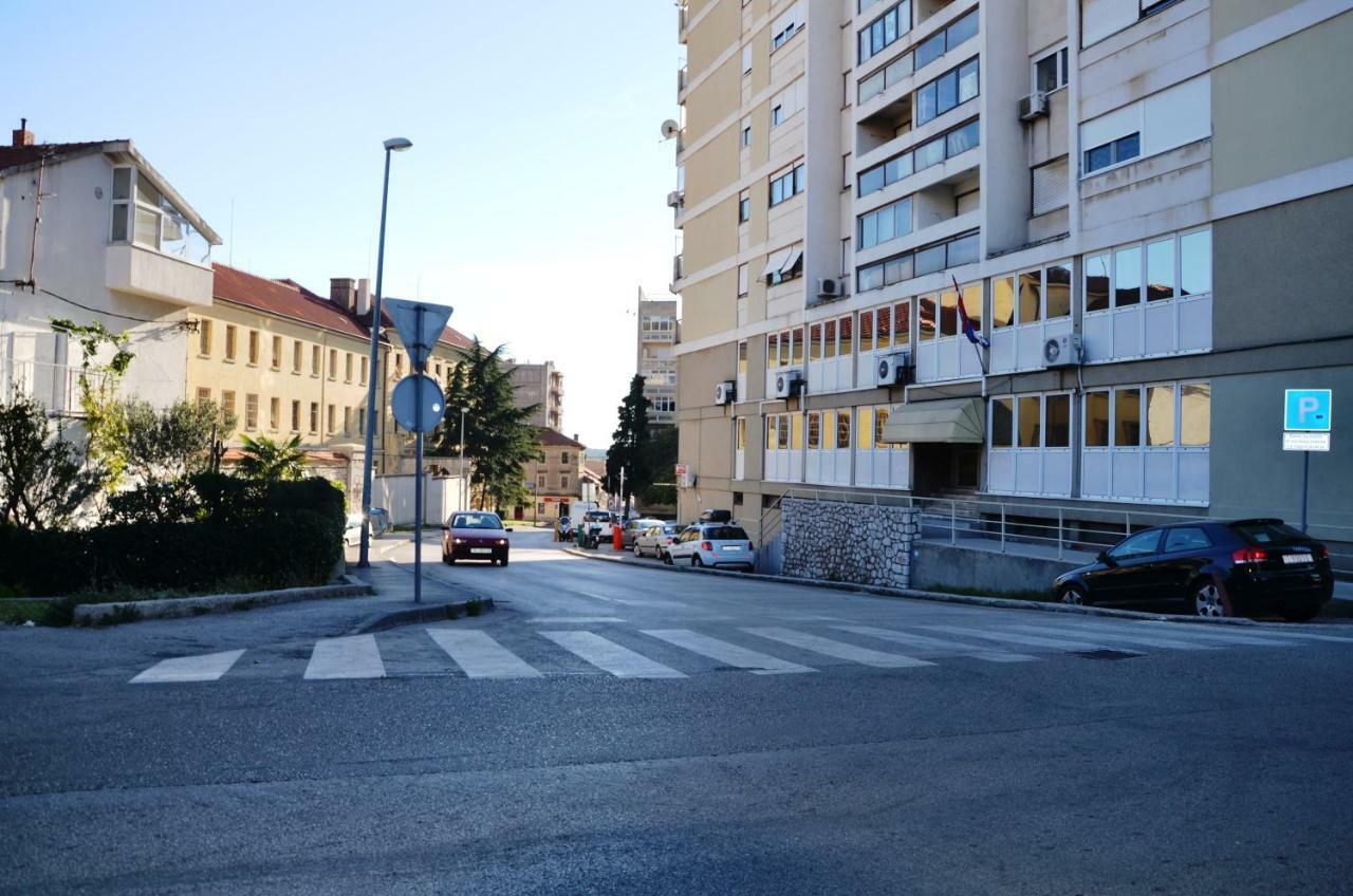 Apartment Tonka Šibenik Exterior foto